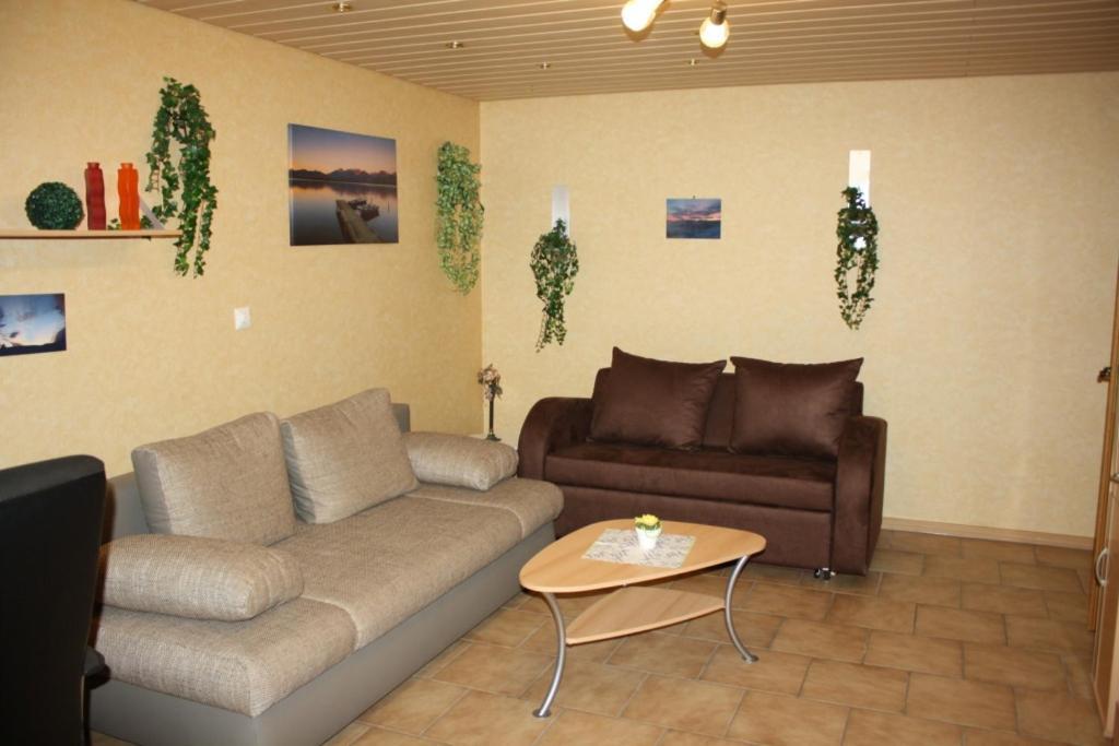 Monteur-/Und Ferienwohnung Diehl Asslar Luaran gambar