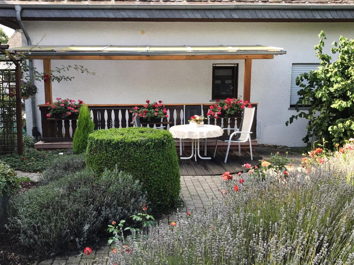 Monteur-/Und Ferienwohnung Diehl Asslar Luaran gambar