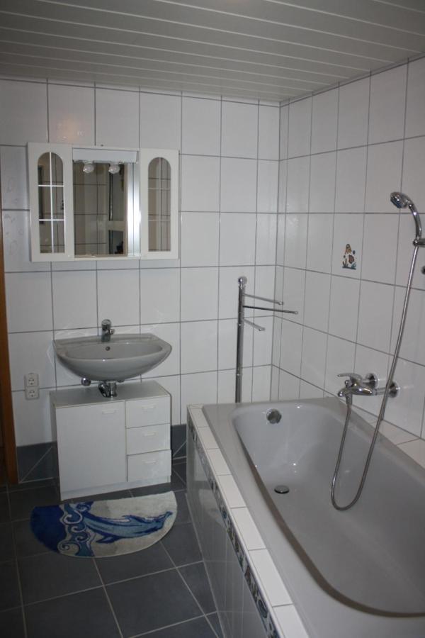Monteur-/Und Ferienwohnung Diehl Asslar Luaran gambar